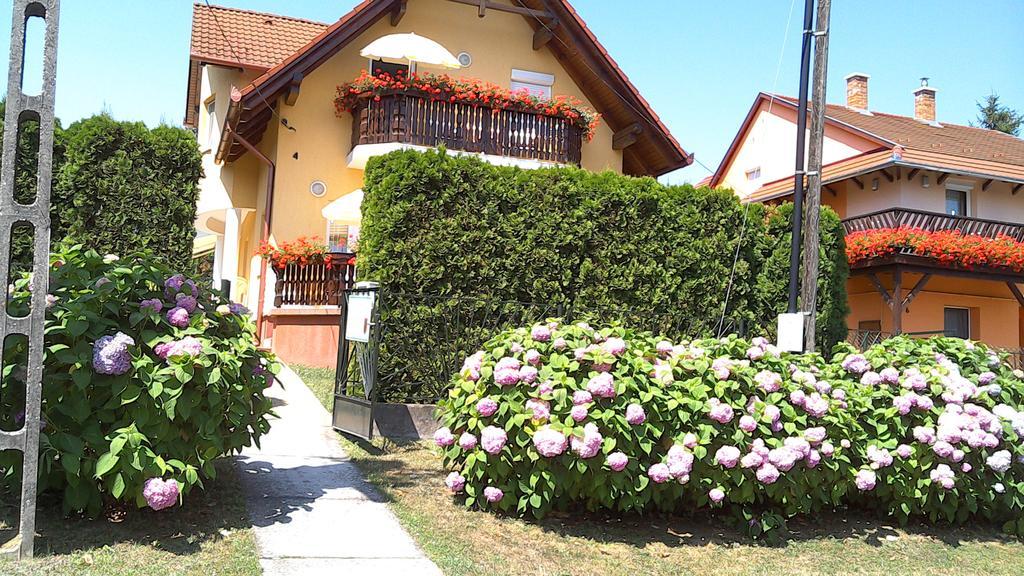 Akacfa Hortenzia Apartman Zalakaros Exterior photo